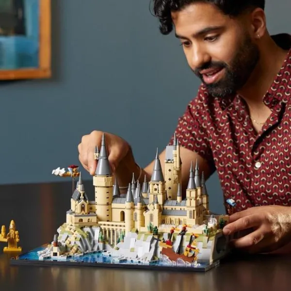 LEGO Lego, Briques Et Blocs<76419 - ® Harry Potter - Le Chateau Et Le Domaine De Poudlard