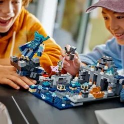 LEGO Lego, Briques Et Blocs<21246 - ® Minecraft - La Bataille Des Abimes