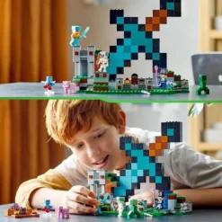 LEGO Lego, Briques Et Blocs<21244 - ® Minecraft - L'Avant-Poste De L'Epee