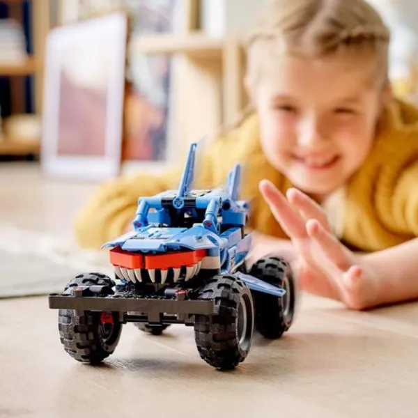 LEGO Lego, Briques Et Blocs<42134 - ® Technic - Monster Jam Megalodon