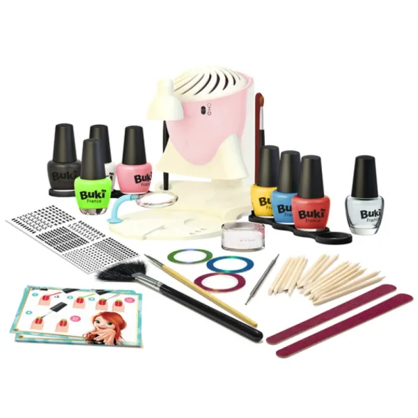 Buki Coiffure & Maquillage<Professional Studio Nail Art
